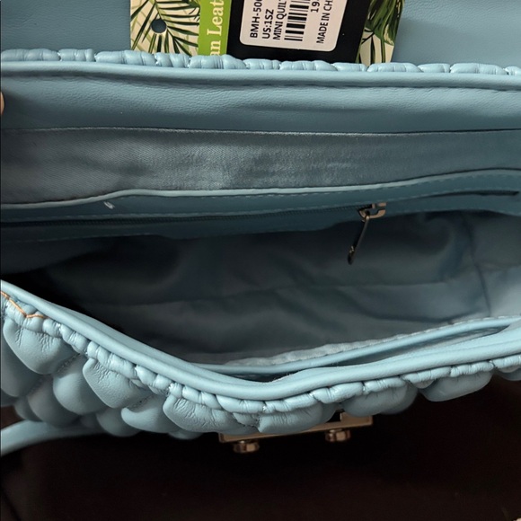 Badgley Mischka. Blue Quilted Crossbody Bag - Picture 3 of 13